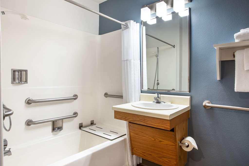 Extended Stay America Select Suites - Pensacola - Northeast Ferry Pass Room photo